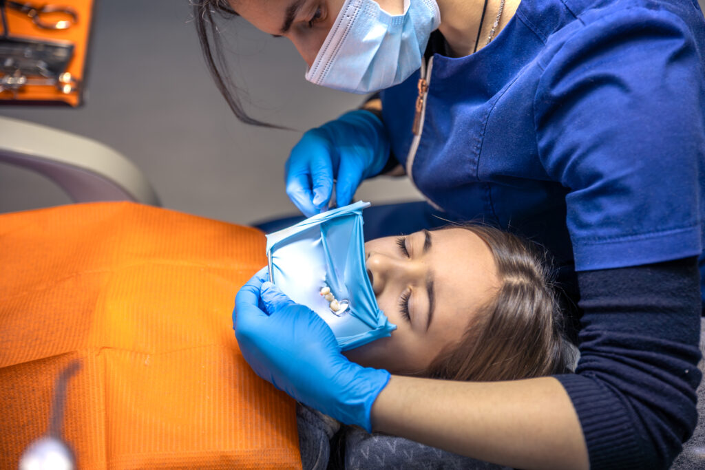 24/7 Emergency Dentist